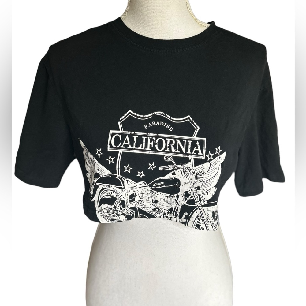 SHEIN  Paradise California Motorcycle Cropped Tee